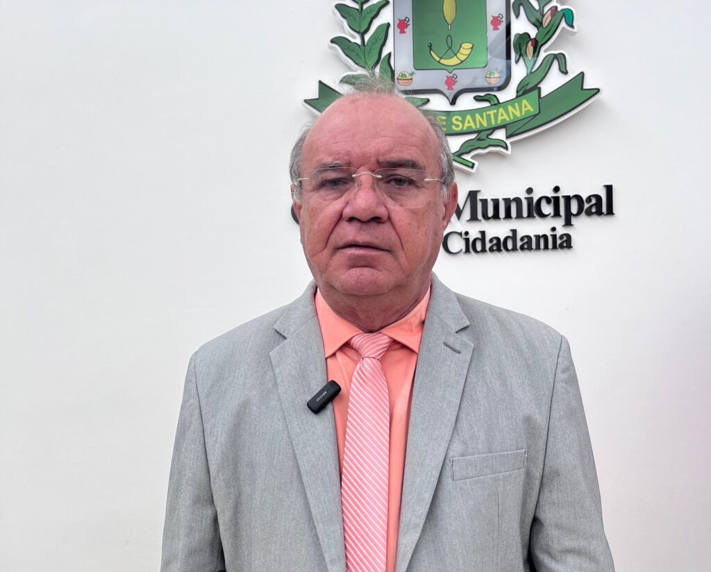 ‘O dinheiro foi para onde?’: José Carneiro exige apuração rigorosa de suposto desvio em reforma do prédio anexo da Câmara