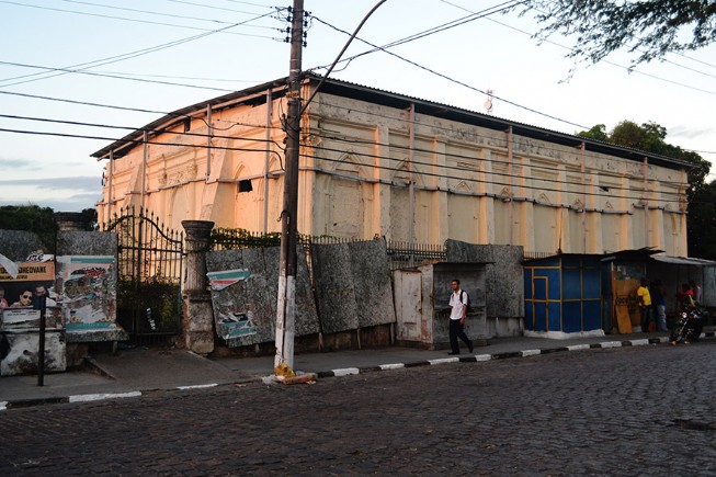 Fecomércio assume compromisso de recuperar completamente o antigo casarão do Palácio do Menor em Feira