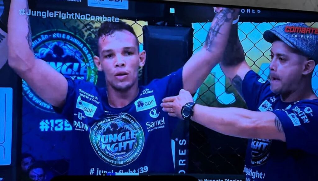 Atleta feirense João “The Future” brilha no Jungle Fight 139 e conquista vitória espetacular