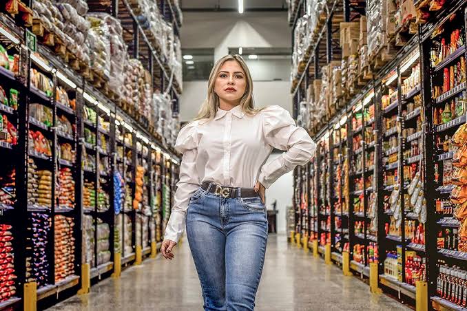 Empresária Dani Lacerda assume presidência do Avante Mulher no estado