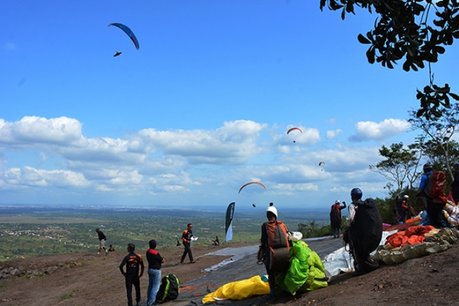 Morro de Pé de Serra pode se tornar polo turístico e esportivo em Feira de Santana
