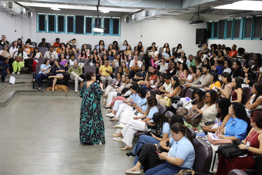 Seminário na UEFS celebra 35 anos do Sistema Único de Saúde: ‘A defesa do SUS é cada dia mais necessária’