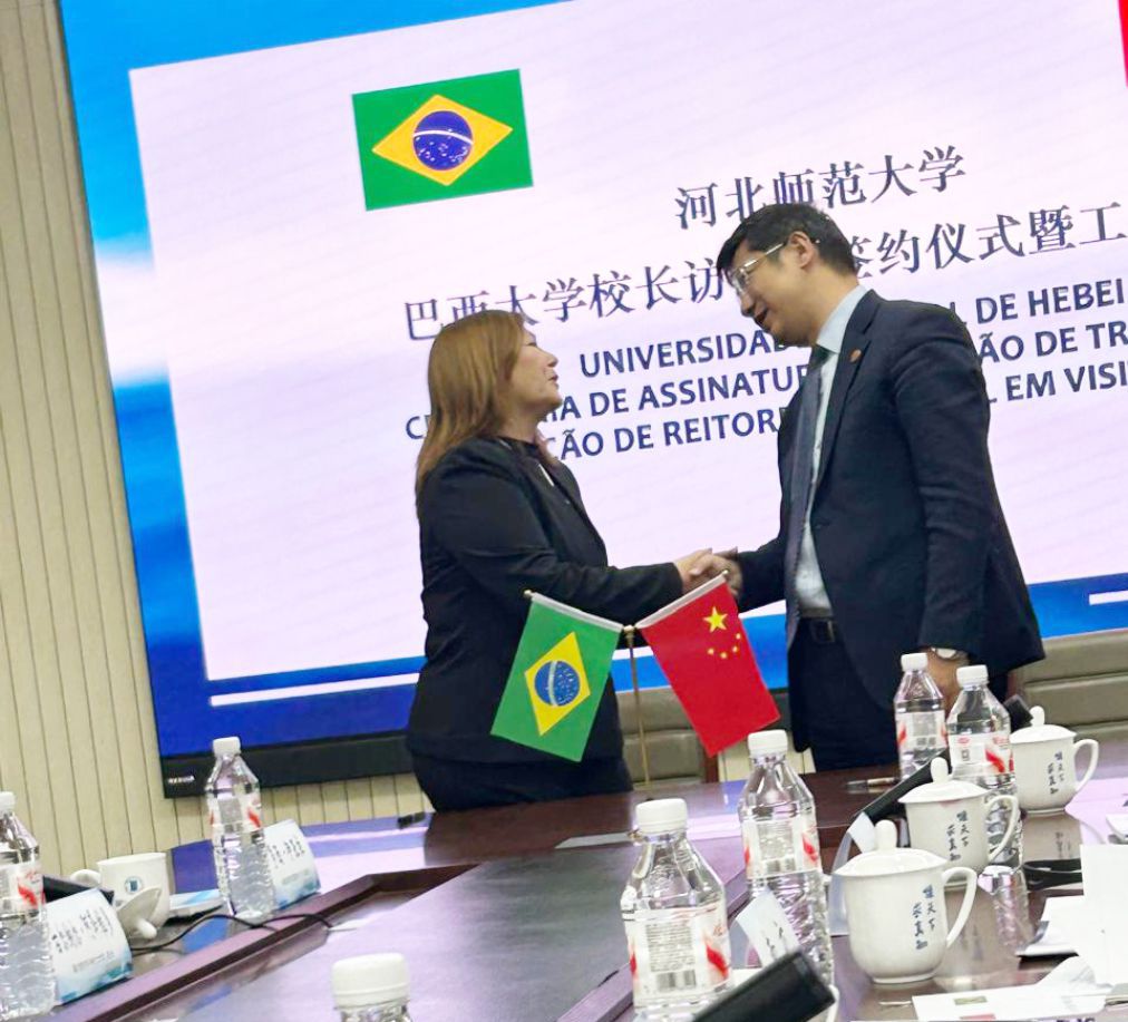 Uefs fortalece presença internacional com novos acordos firmados na China