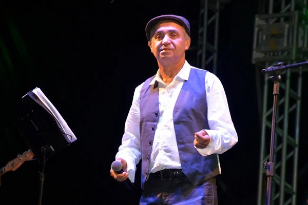 Deputado formaliza projeto que propõe nome de Carlos Pitta para teatro do Centro de Convenções de Feira