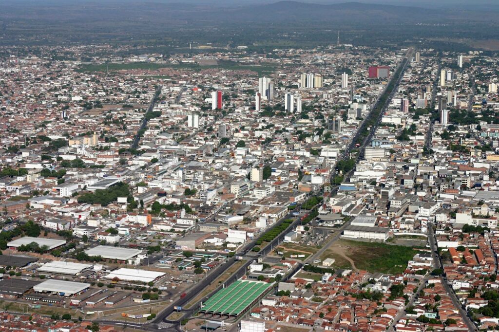 Feira de Santana supera 3,2 mil novas empresas, gera mais de 5 mil empregos e consolida crescimento econômico