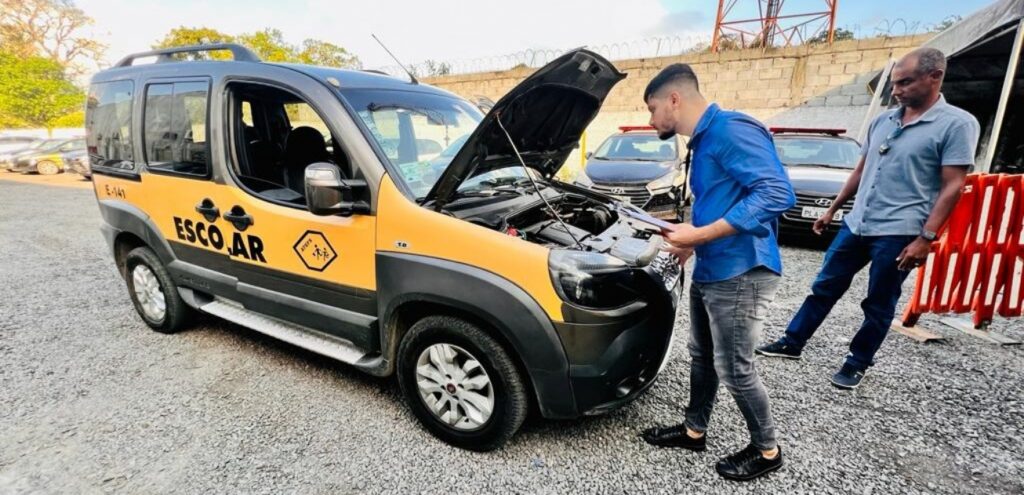 Feira de Santana inicia vistoria obrigatória de veículos de transporte escolar