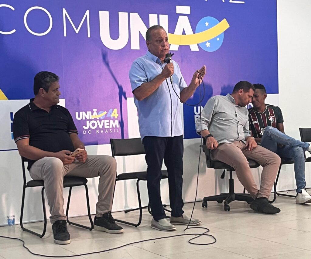 Zé Chico reúne lideranças do União Brasil e reforça pré-candidatura a deputado federal