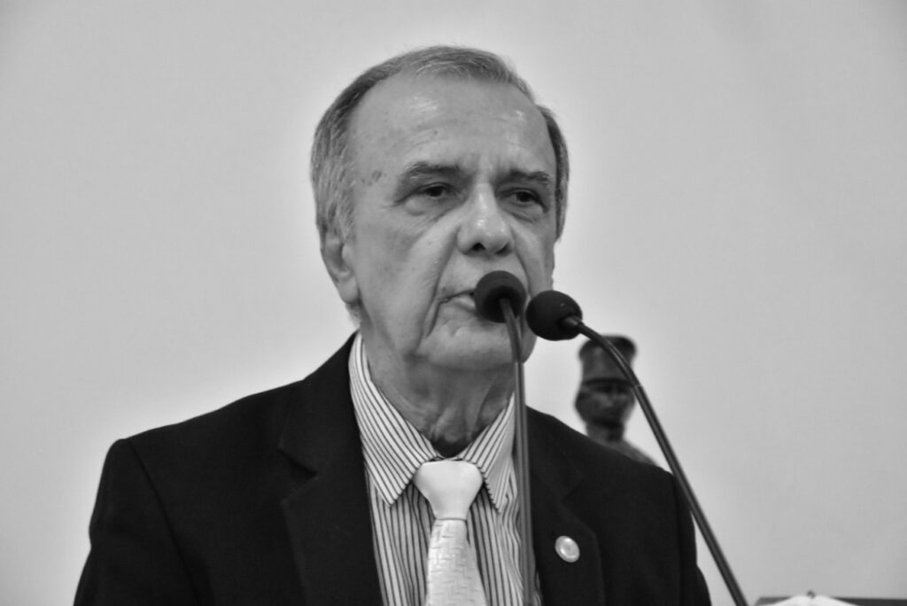 Uma voz histórica do rádio brasileiro se cala: Itajay Pedra Branca, “o locutor da maior audiência”, deixa legado marcante na comunicação