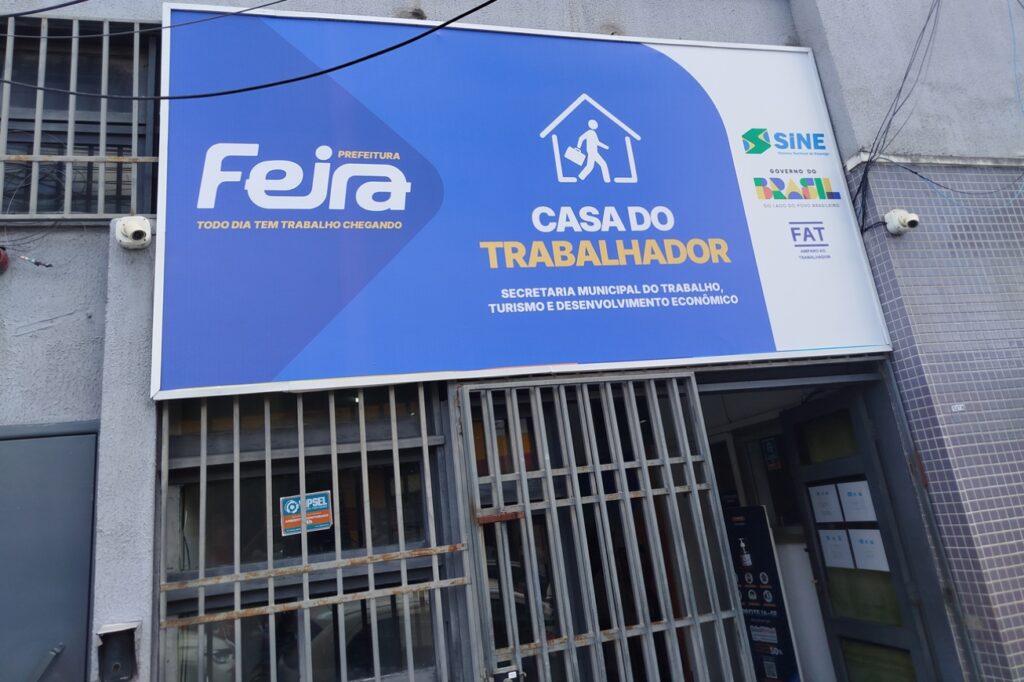 Casa do Trabalhador de Feira de Santana realizará seleção com 350 vagas para especialista em atendimento