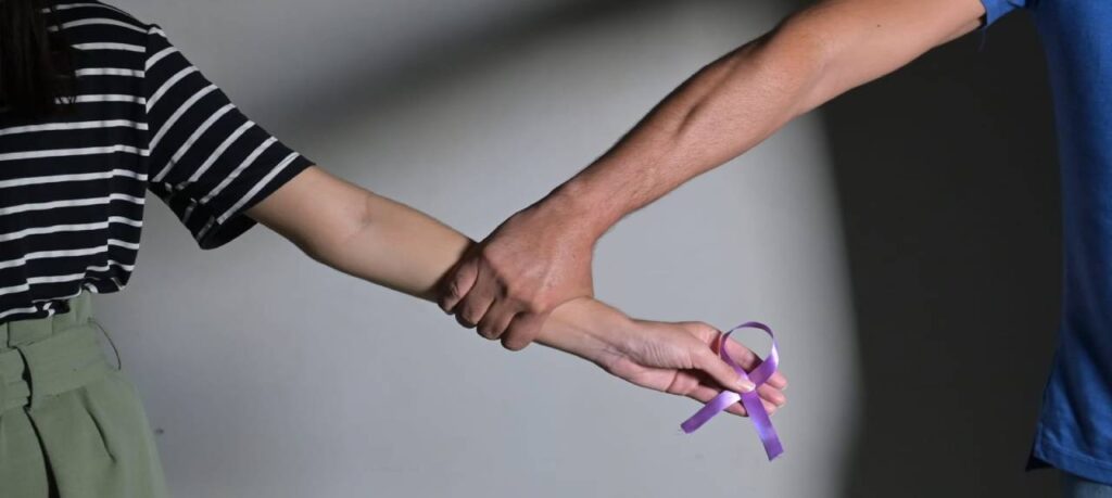 Cerca de 800 homens autores de violência doméstica passam por acompanhamento em Feira de Santana