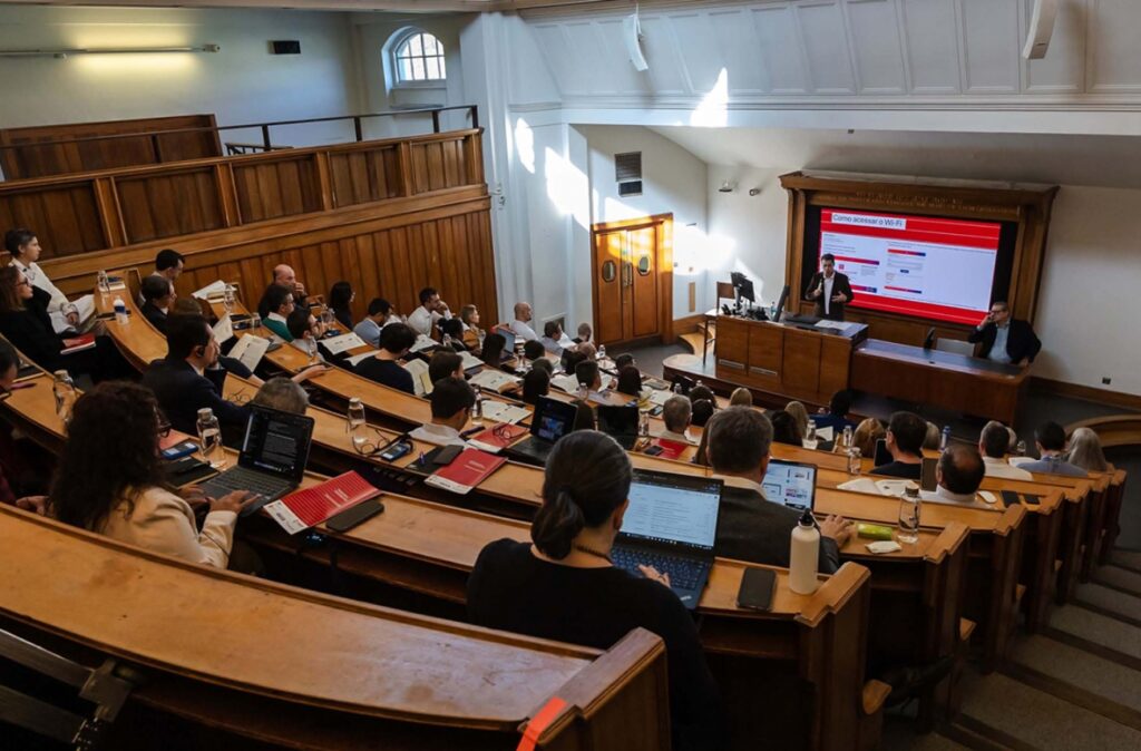 Secretário de Planejamento representa Prefeitura de Feira em evento sobre PPPs em Londres