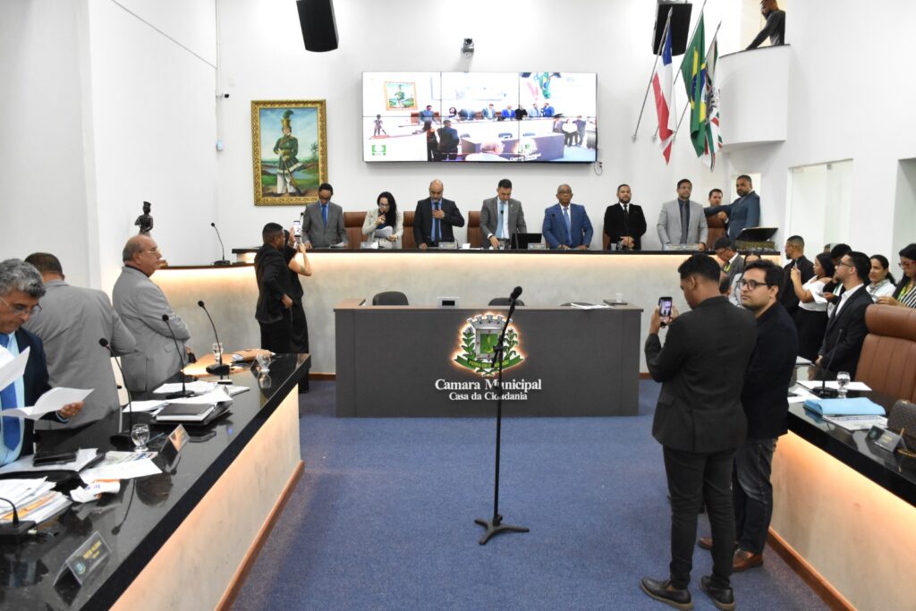 Atendimento na Embasa deverá ter espera máxima de 15 minutos em Feira