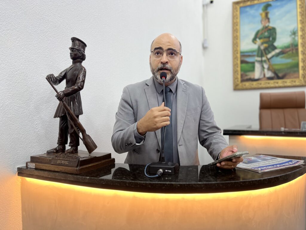 Após incêndio de grandes proporções, Pedro Américo aponta falhas, cobra atuação preventiva e fiscalização rigorosa por parte do Município 