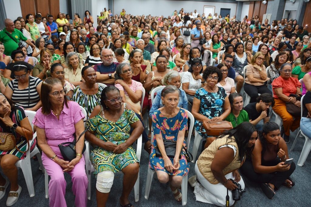 Profissionais da rede municipal começam a receber precatórios do Fundef nesta quinta