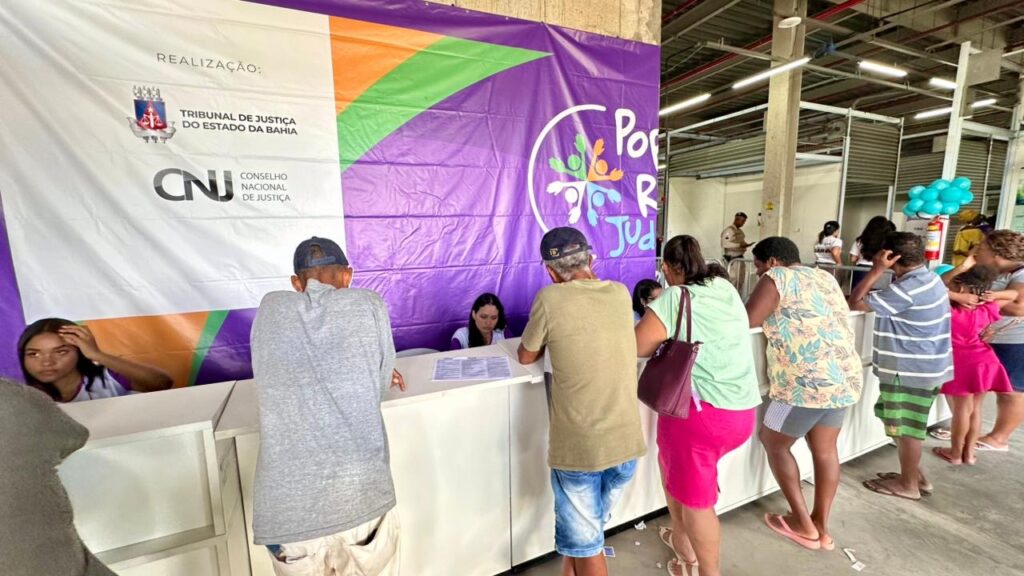Mutirão do TJBA em Feira realiza mais de 4 mil atendimentos à população em situação de rua