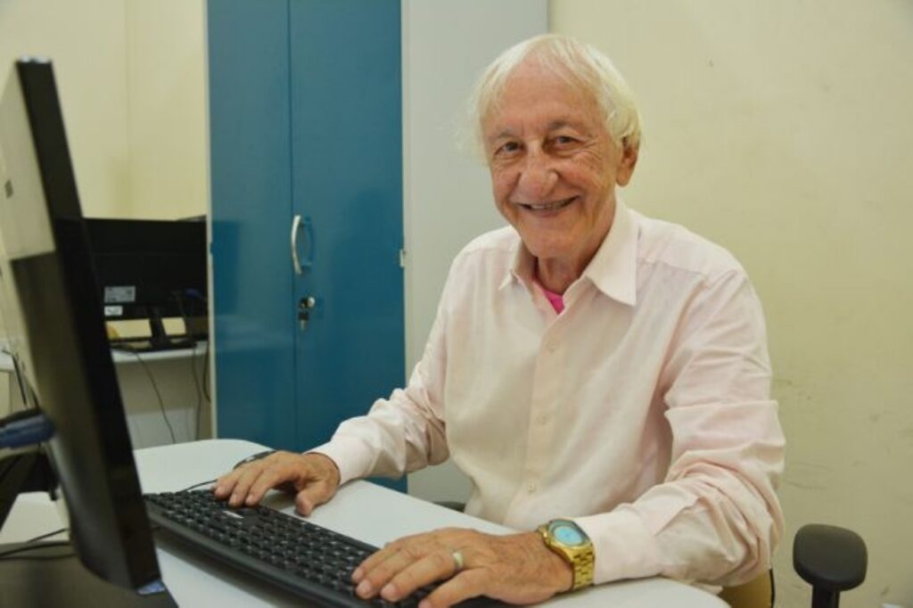 Prefeito José Ronaldo lamenta morte do jornalista Zé Coió, aos 88 anos