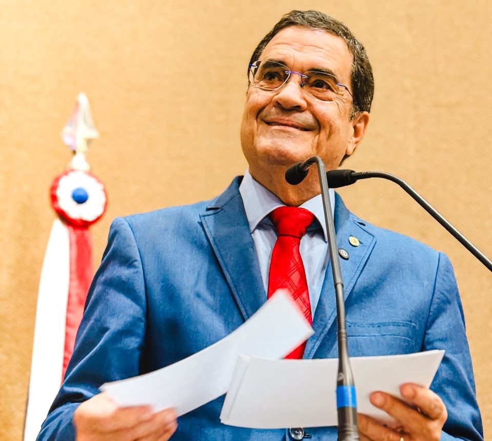 Assembleia Legislativa aprova projeto de Angelo Almeida que garante isenção de taxa de concurso para pessoas com deficiência na Bahia