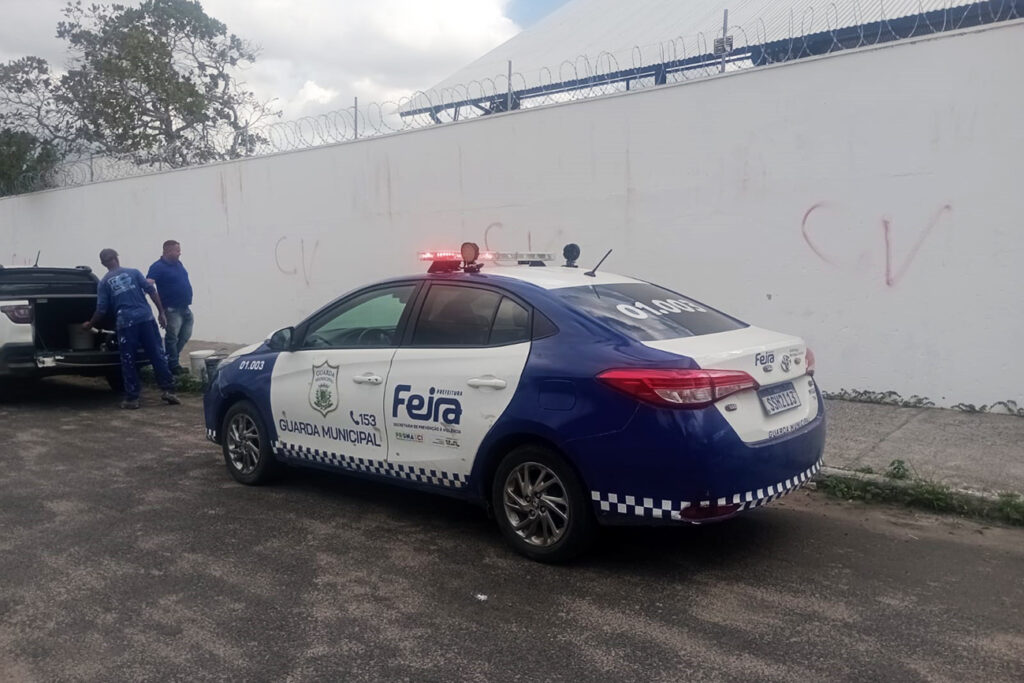 Guarda Municipal e Seinfra intensificam combate à pichação em Feira de Santana