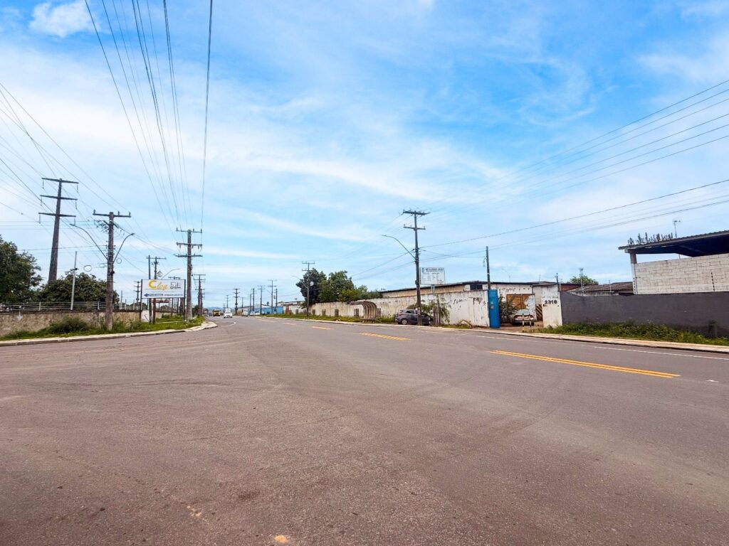 Governo da Bahia abre licitação para recuperar 7,7 km de vias do CIS, em Feira de Santana