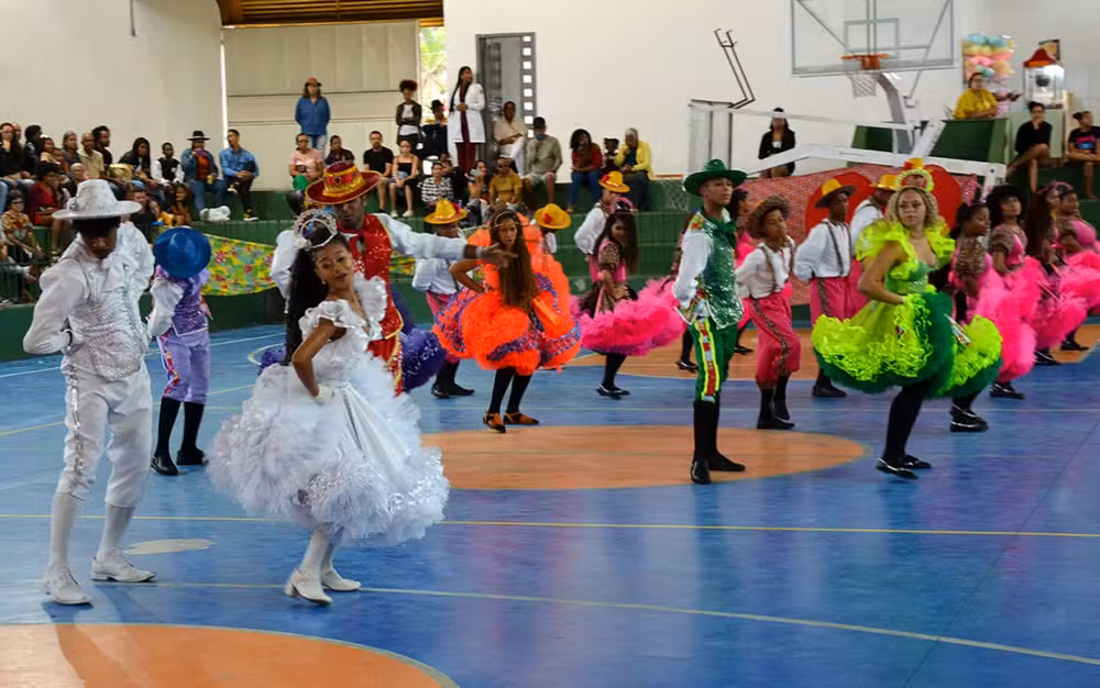 Festival de Quadrilhas movimenta Feira de Santana com apresentações de 29 grupos e entrada gratuita