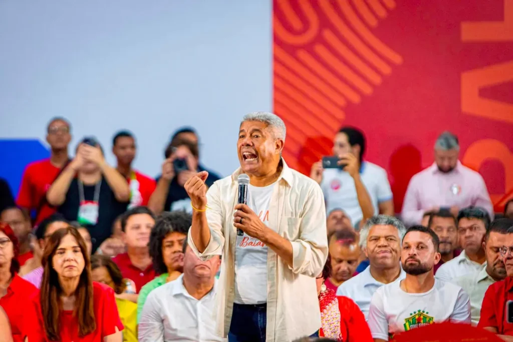Jerônimo anuncia promessa de levar ensino em tempo integral a toda as escolas da Bahia