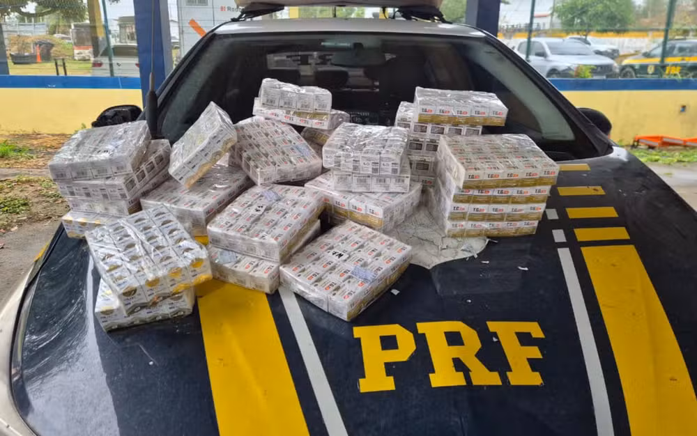 PRF apreende mais de 2,7 mil ampolas de tirzepatida escondidas em carreta com carga de farinha de trigo em Feira de Santana
