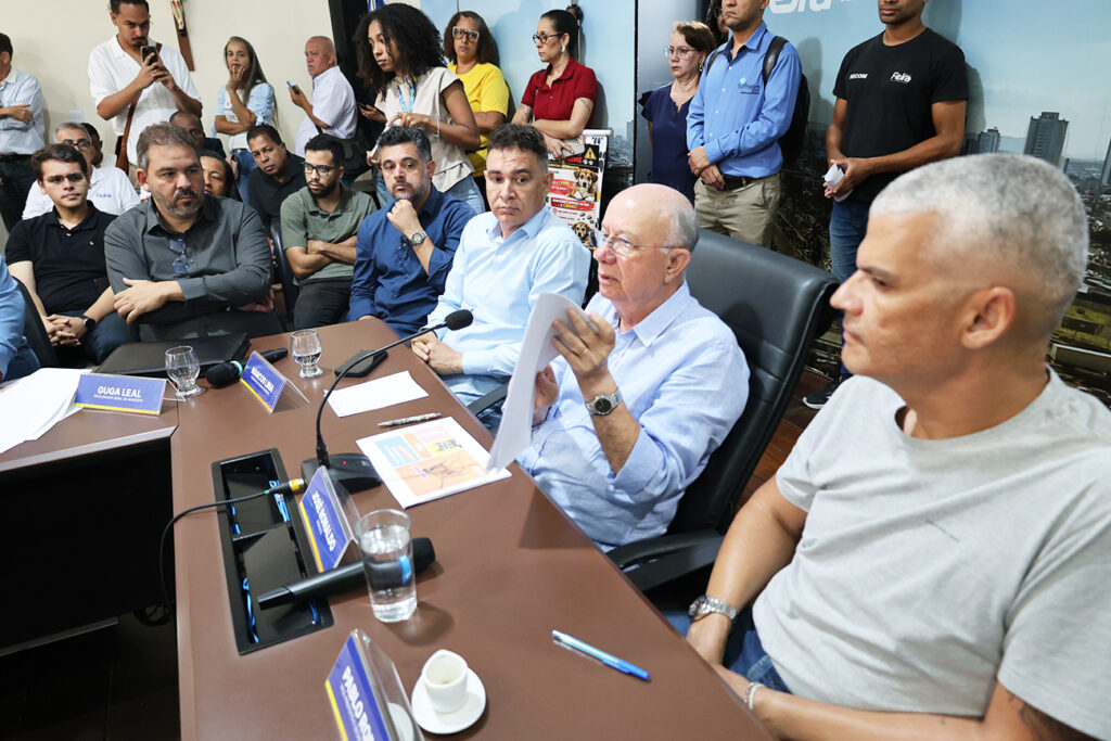 Prefeitura de Feira compra imóvel por R$ 1,5 milhão para instalar Clínica Pet gratuita