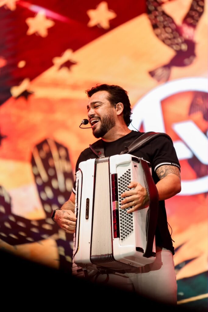 Lucas Viana grava “Uma Dose de Modão” neste sábado no Clube do Cavalo Ranch