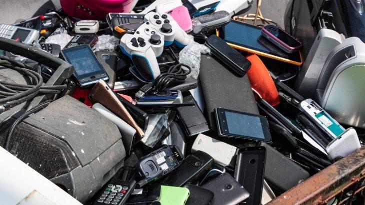 Escolas municipais de Feira de Santana podem ganhar pontos de coleta de lixo eletrônico