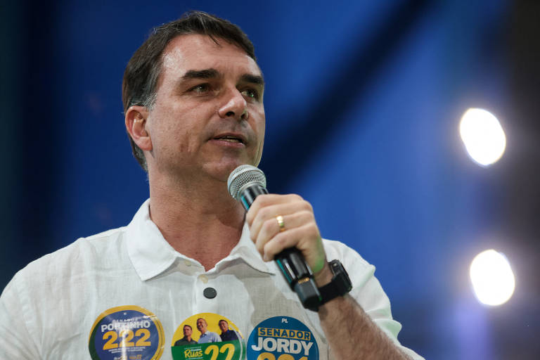 Voto no PL registra aumento em Feira: Flávio supera marca de Bolsonaro em 13,5% e legenda avança nas proporcionais
