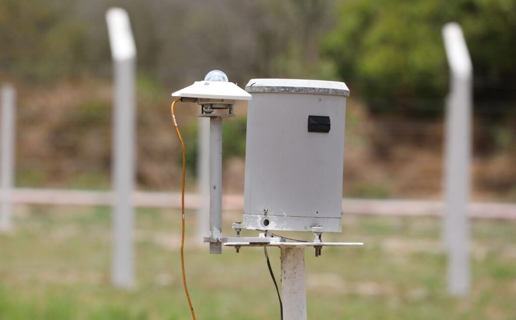Estação Climatológica da Uefs retoma coleta de dados meteorológicos e emissão de boletins mensais
